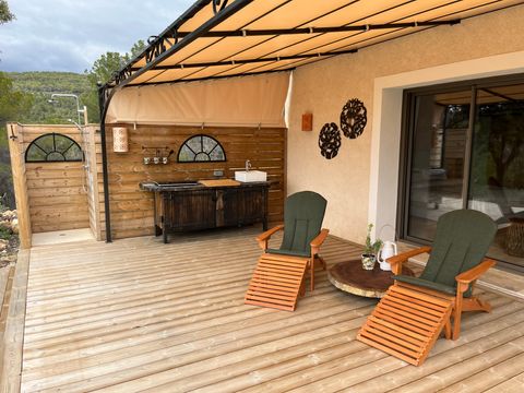 Terras Met Buitenkeuken